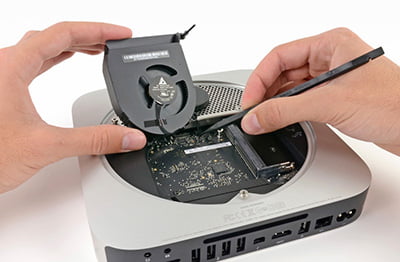 Cambiar ventilador ordenador Mac. informática Barcelona.